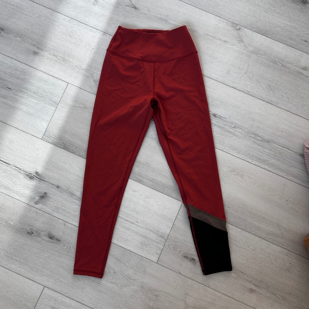 Spiritual Gangster NirvanaTech Baldwin 7/8 Legging